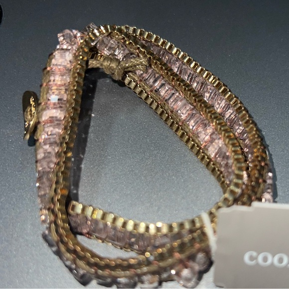 Cookie Lee Gold Tone and Light Pink Genuine Crystal Bracelet NWT - Picture 3 of 7